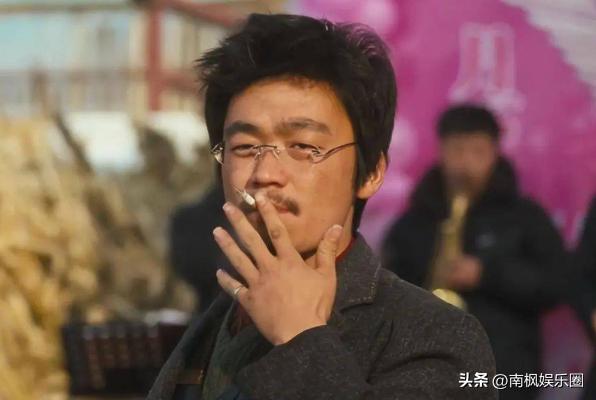 王宝强携身高178的女友与好友聚餐，网友坦言老王家基因有救了  -图17